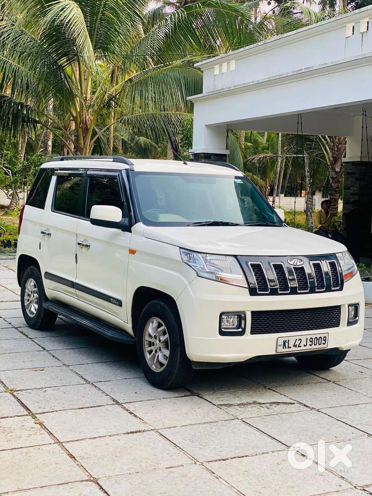 Mahindra Tuv 300 T8 Amt (automatic), 2016, Diesel