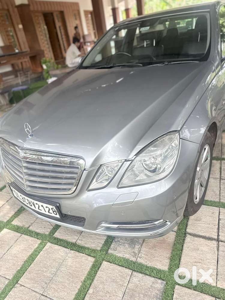 Mercedes-benz E-200class 2011 Petrol 140000 Km Driven