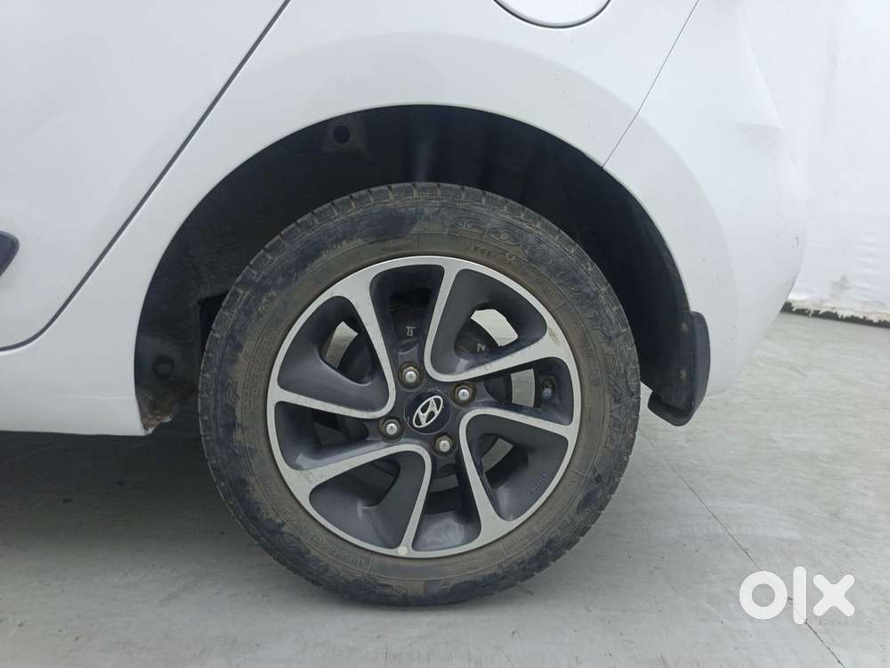 Hyundai Grand I10 1.2 Kappa Sportz Option At, 2017, Petrol