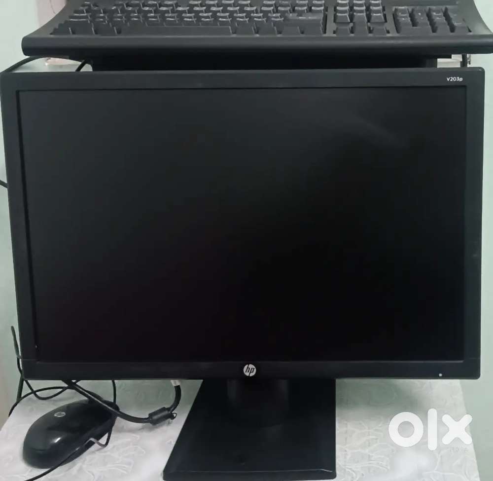 HP desktop with HP monitor 20 inch comercial keyboard mouse original