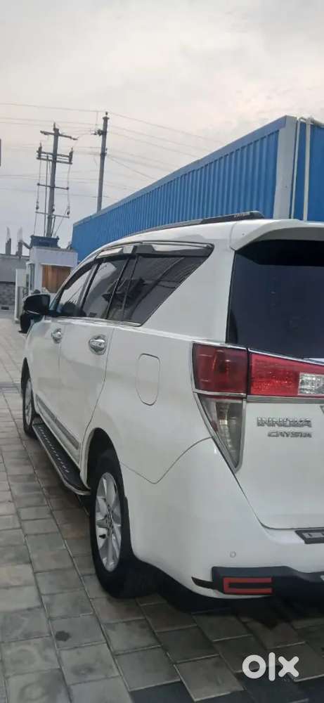 Toyota Innova Crysta 2019 Diesel Manual