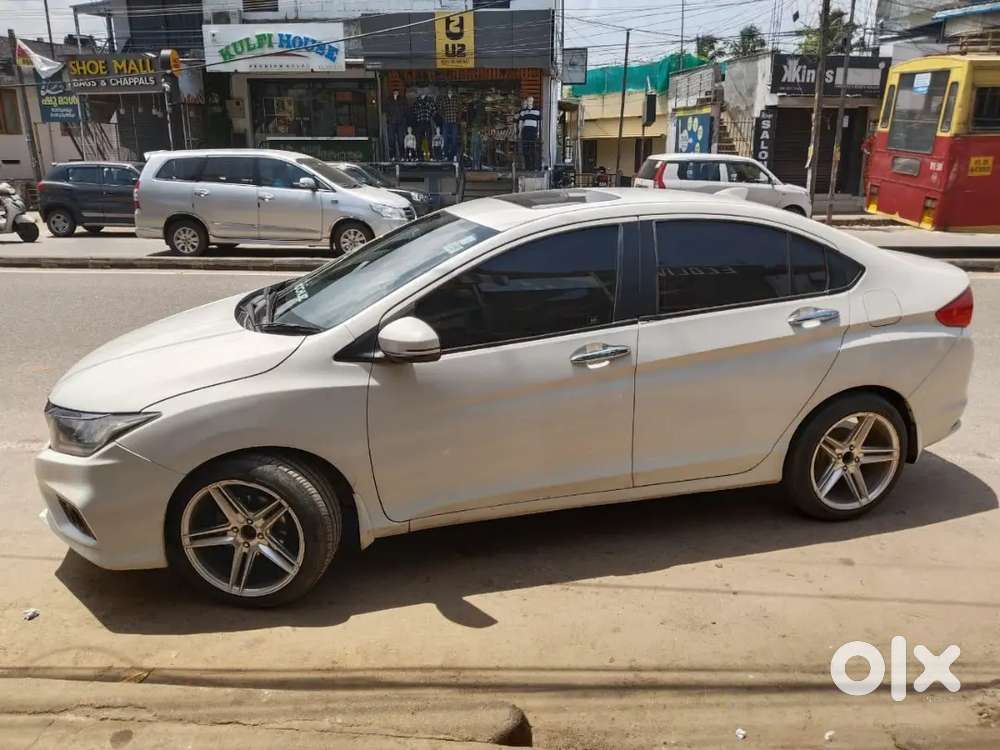 Honda City 2014 ( Re Registration)