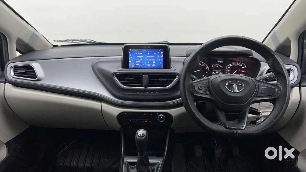Tata Altroz 1.2 Xm Plus, 2022, Petrol