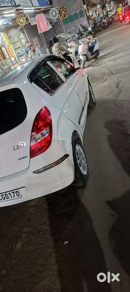 Hyundai I20 2030 Tak Paper Valid Insurance Valid Puc Valid