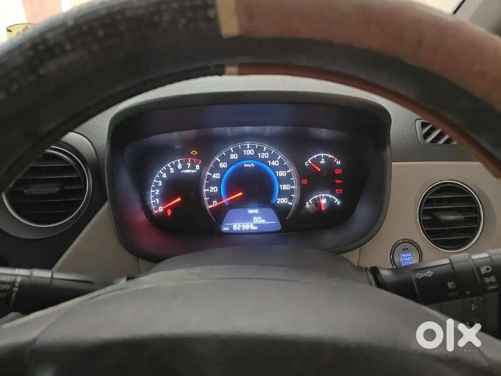 Hyundai Grand I10 2012 Petrol Well Maintained