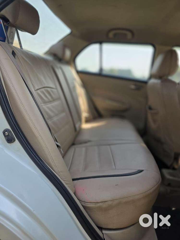 Maruti Suzuki Swift Dzire Zdi, 2013, Diesel