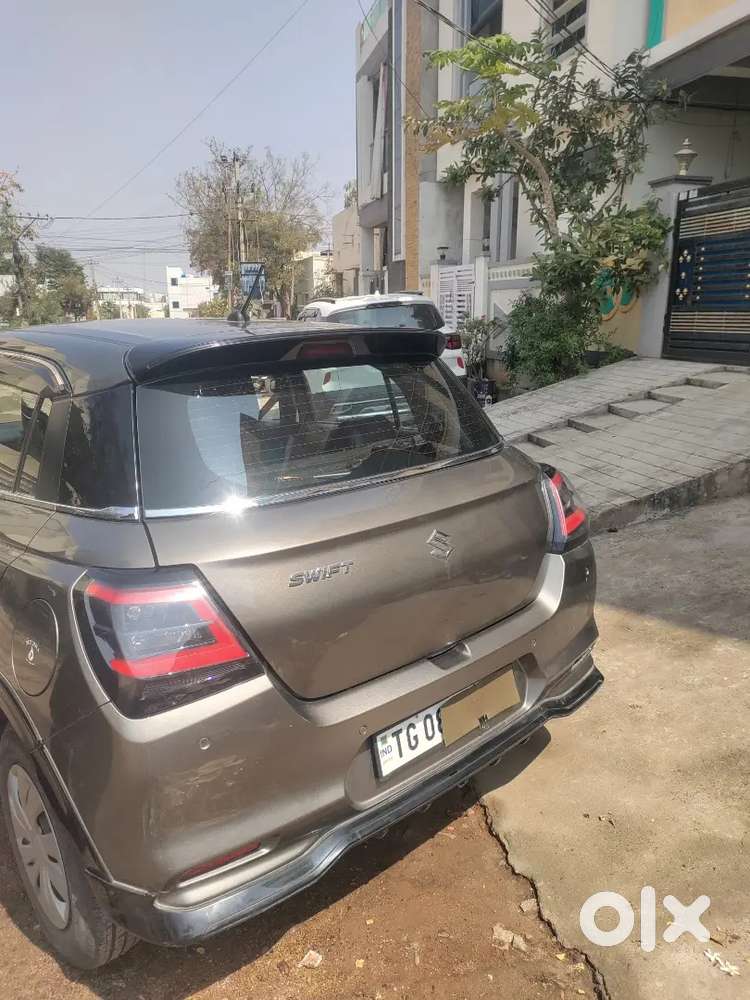 Maruti Suzuki Swift 2025 Petrol 8800 Km Driven