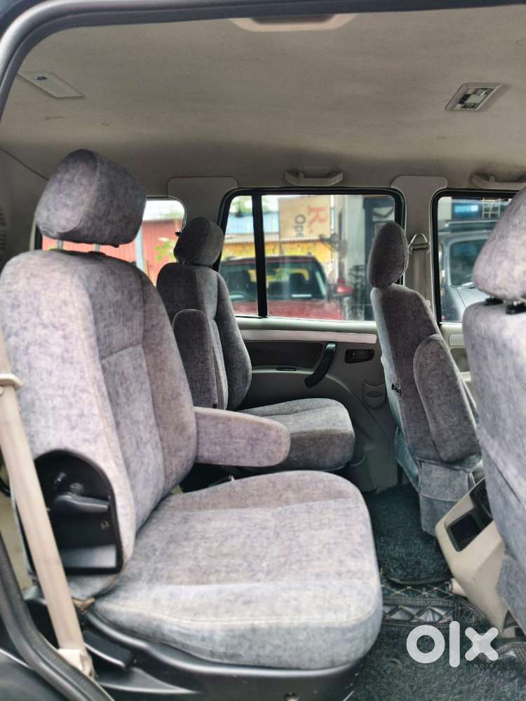 Mahindra Scorpio S10, 2015, Diesel