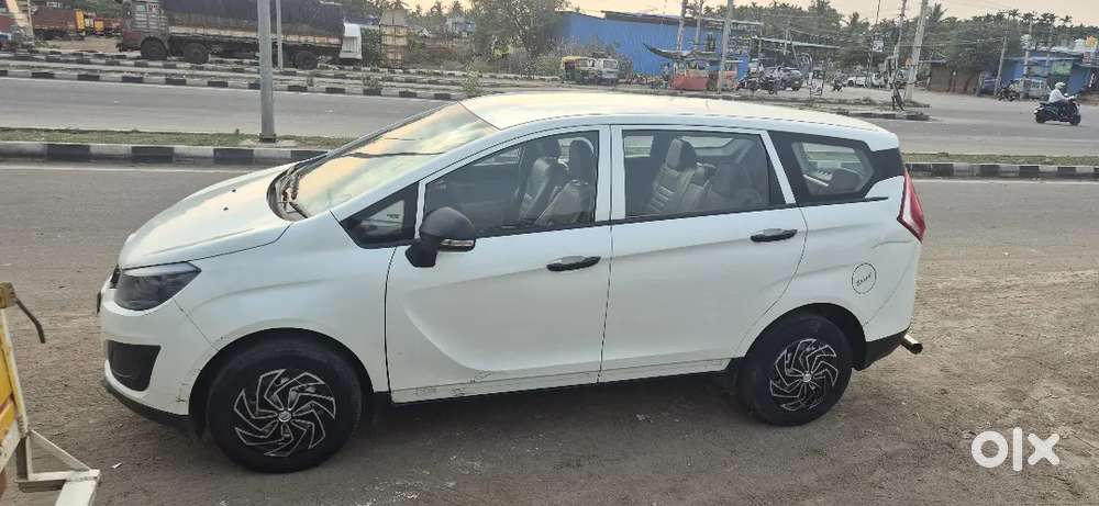 Mahindra Marazzo 2018 Diesel 160000 Km Driven