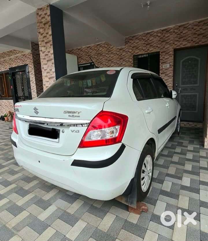 Maruti Suzuki Swift Dzire 2018 Petrol Well Maintained