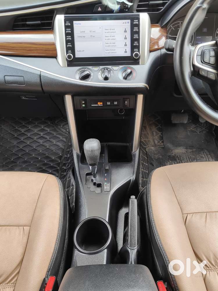 Toyota Innova Crysta [2020-ongoing] 2.4 Gx 8 Str, 2022, Diesel