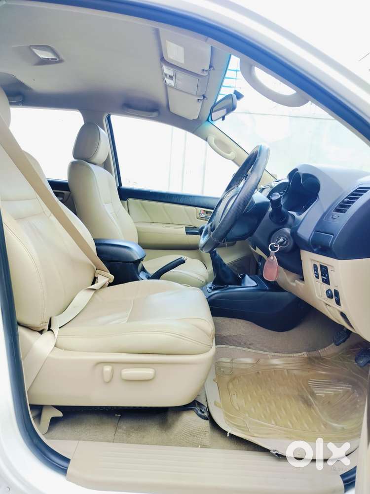 Toyota Fortuner 3.0 4x2 Mt, 2014, Diesel