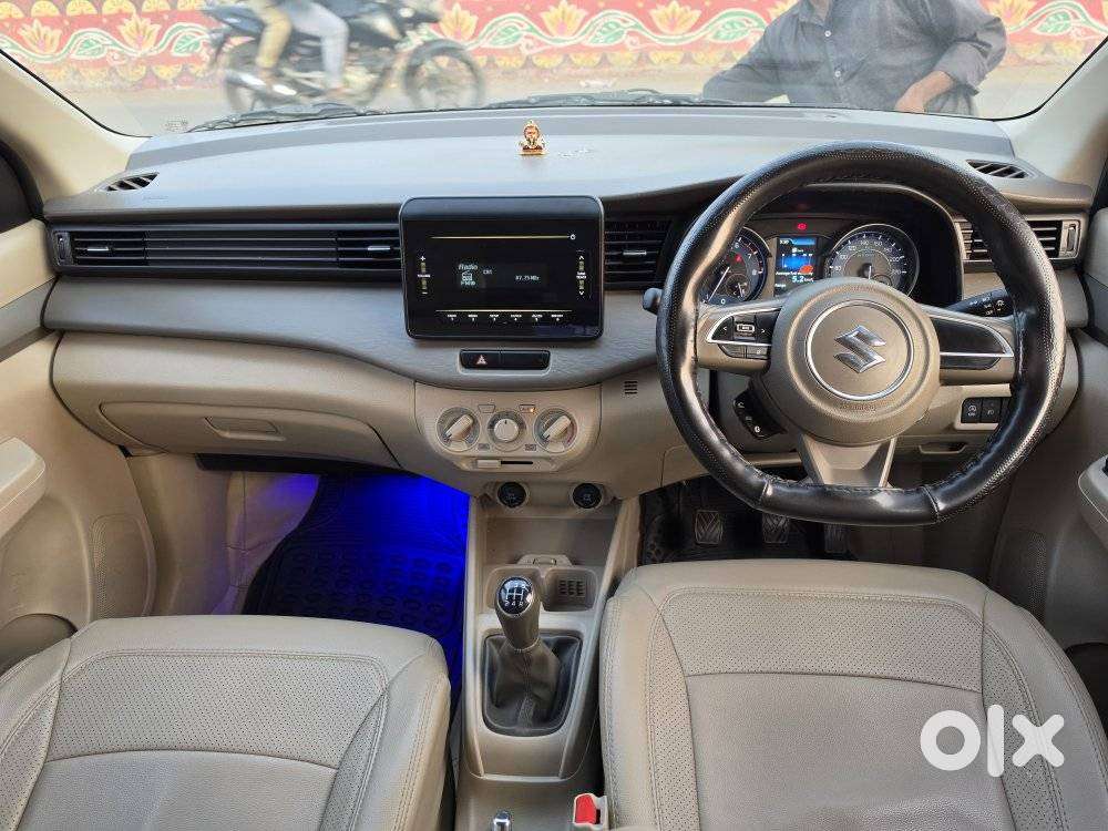 Maruti Suzuki Ertiga 2022-2023  Vxi, 2023, Petrol