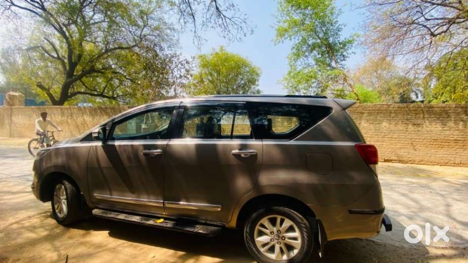 Toyota Innova Crysta 2.4 V, 2018, Diesel