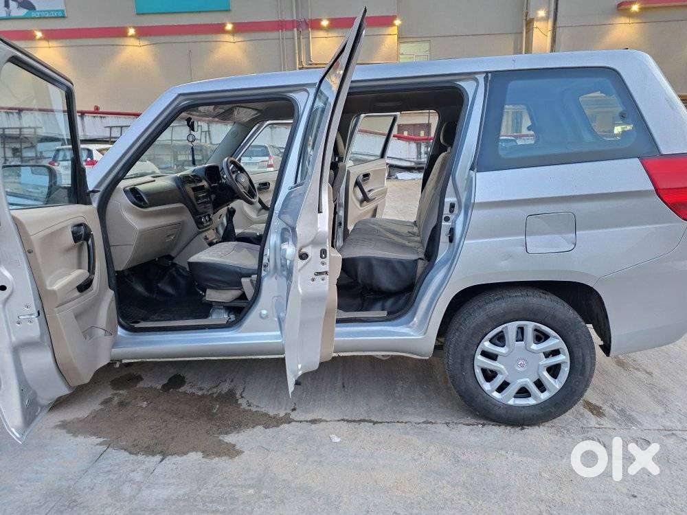 Mahindra Tuv 300 Plus P6, 2019, Diesel