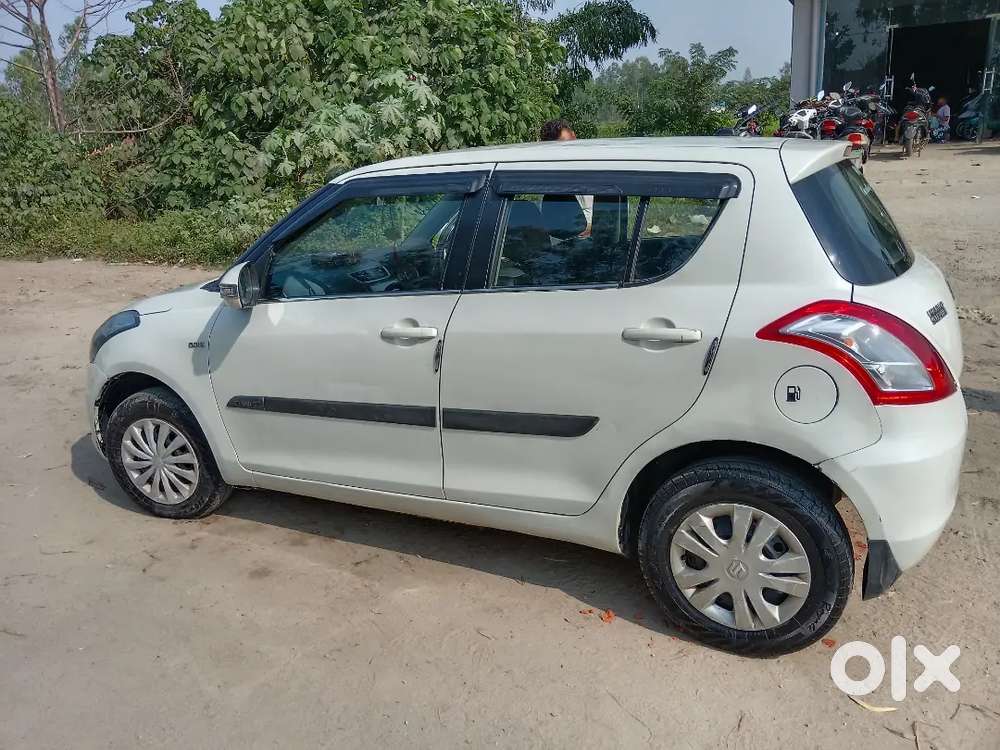 Maruti Suzuki Swift 2017 Diesel 97000 Km Driven