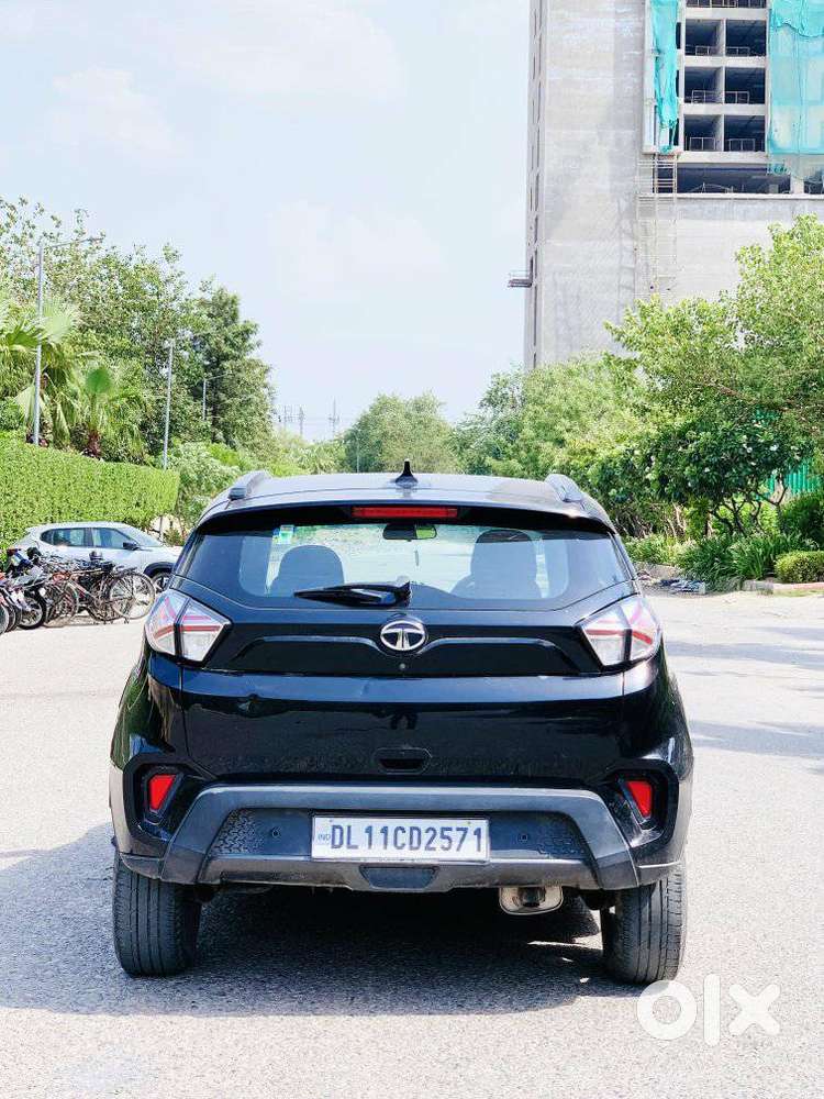 Tata Nexon 1.2 Revotron Xza Plus, 2022, Cng & Hybrids