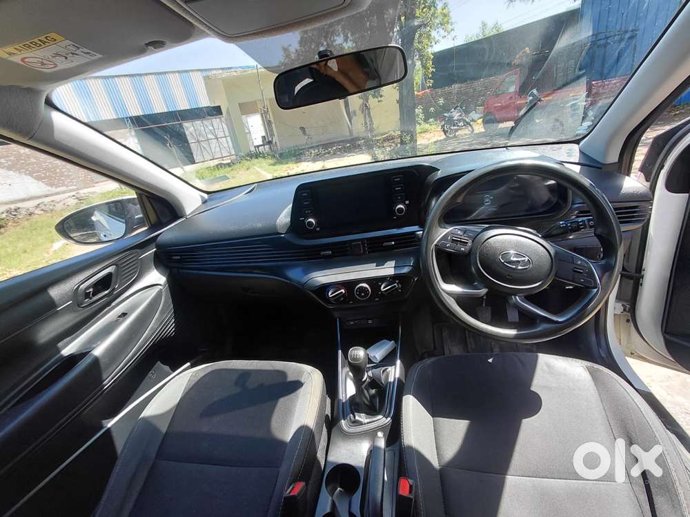 Hyundai I20 Sportz 1.2 Ivt Dual Tone, 2021, Petrol
