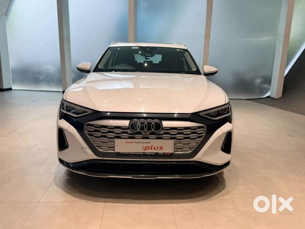 Audi Q8 E-tron, 2023, Electric