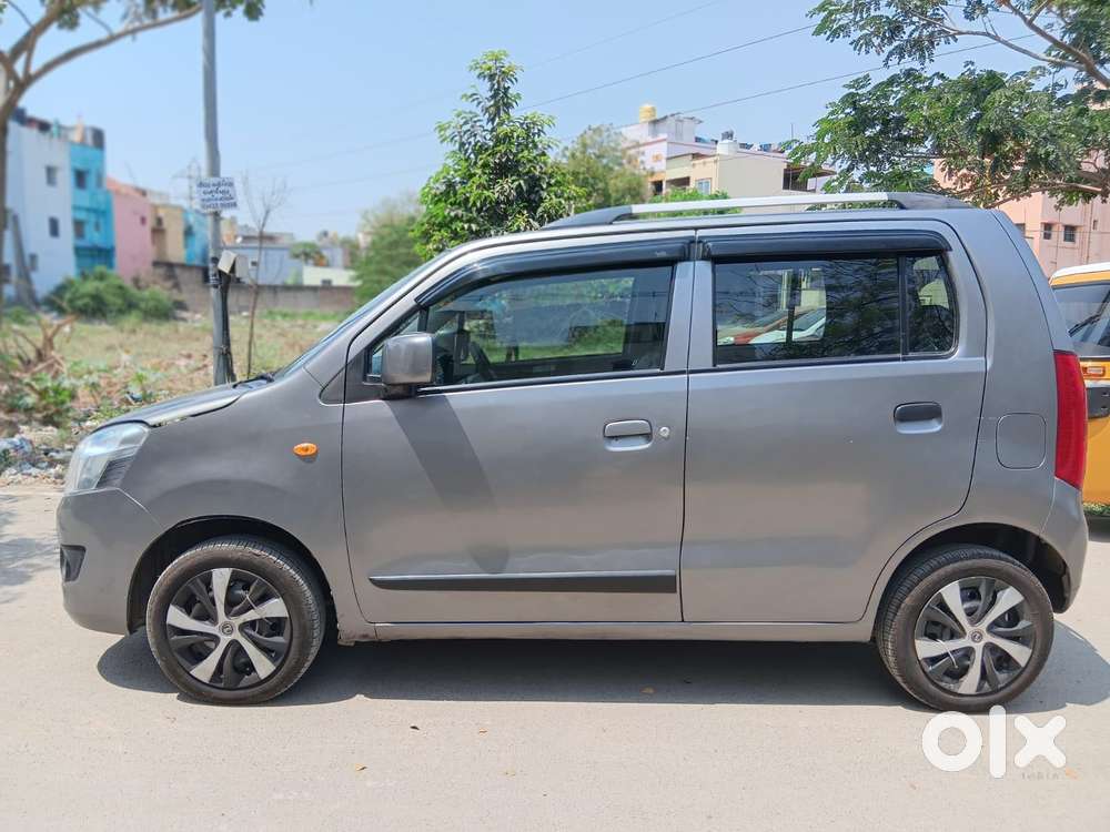 Maruti Suzuki Wagon R Vxi Amt, 2017, Petrol