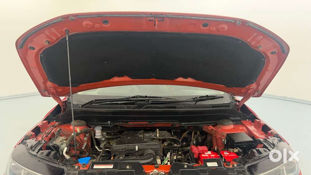 Maruti Suzuki Vitara Brezza 1.5 Zxi Plus At Dual Tone, 2022, Petrol