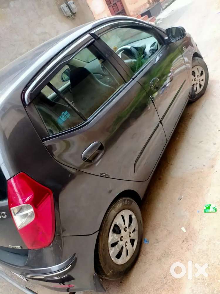 Hyundai I10 2013 Petrol 80000 Km Driven