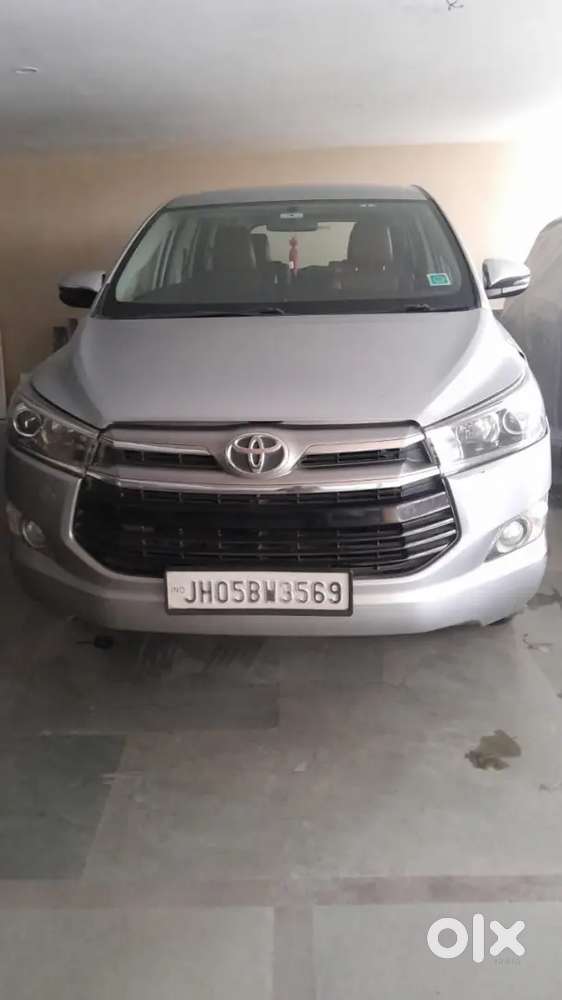 Toyota Innova Crysta 2017