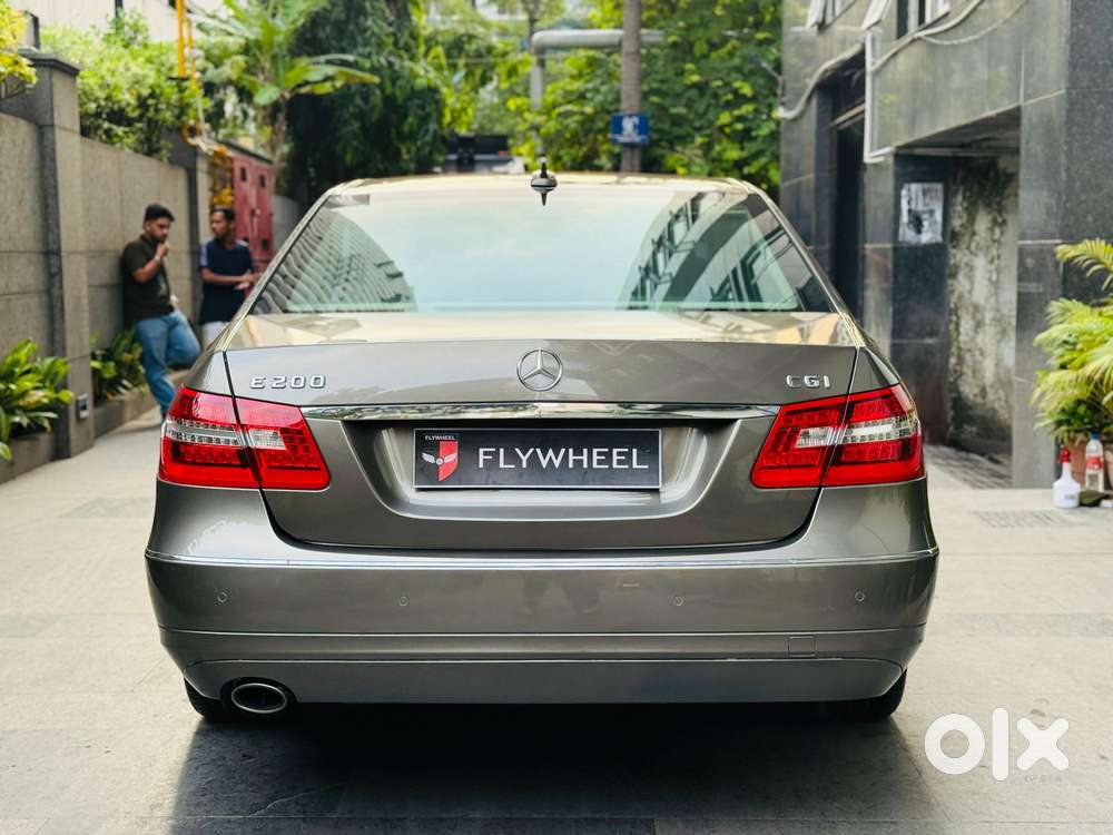 Mercedes-benz E-class 200, 2011, Petrol