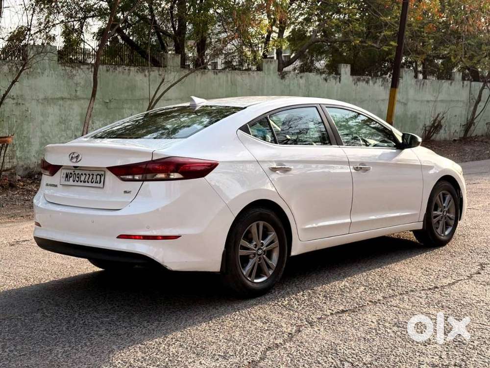 Hyundai Elantra 1.6 Sx Option At, 2018, Petrol