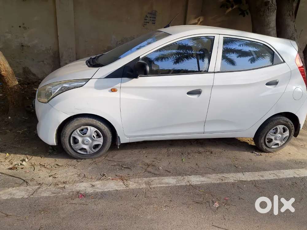 Hyundai Eon 2015 Variant Petrol