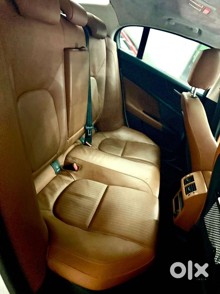 Jaguar Xe Portfolio, 2018, Petrol