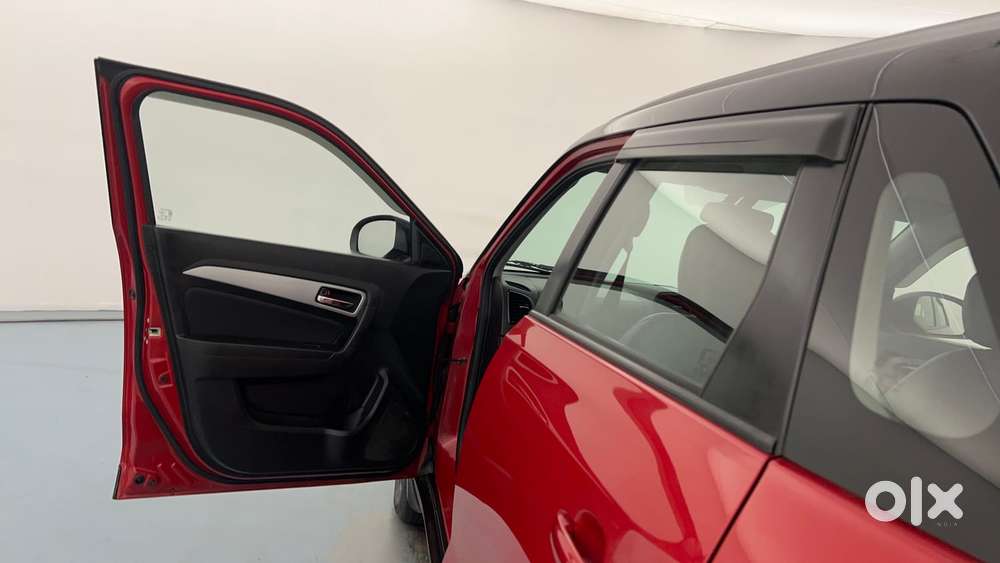 Maruti Suzuki Vitara Brezza 1.5 Zxi Plus Dual Tone, 2021, Petrol