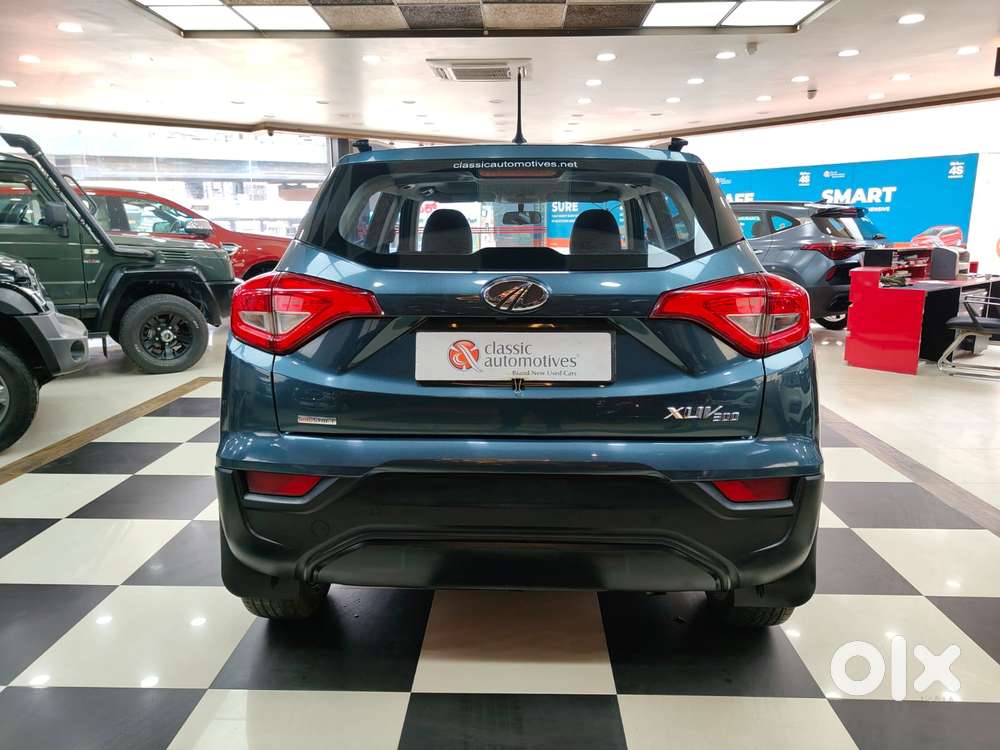 Mahindra Xuv300 1.2 W6 Amt Petrol, 2022, Petrol