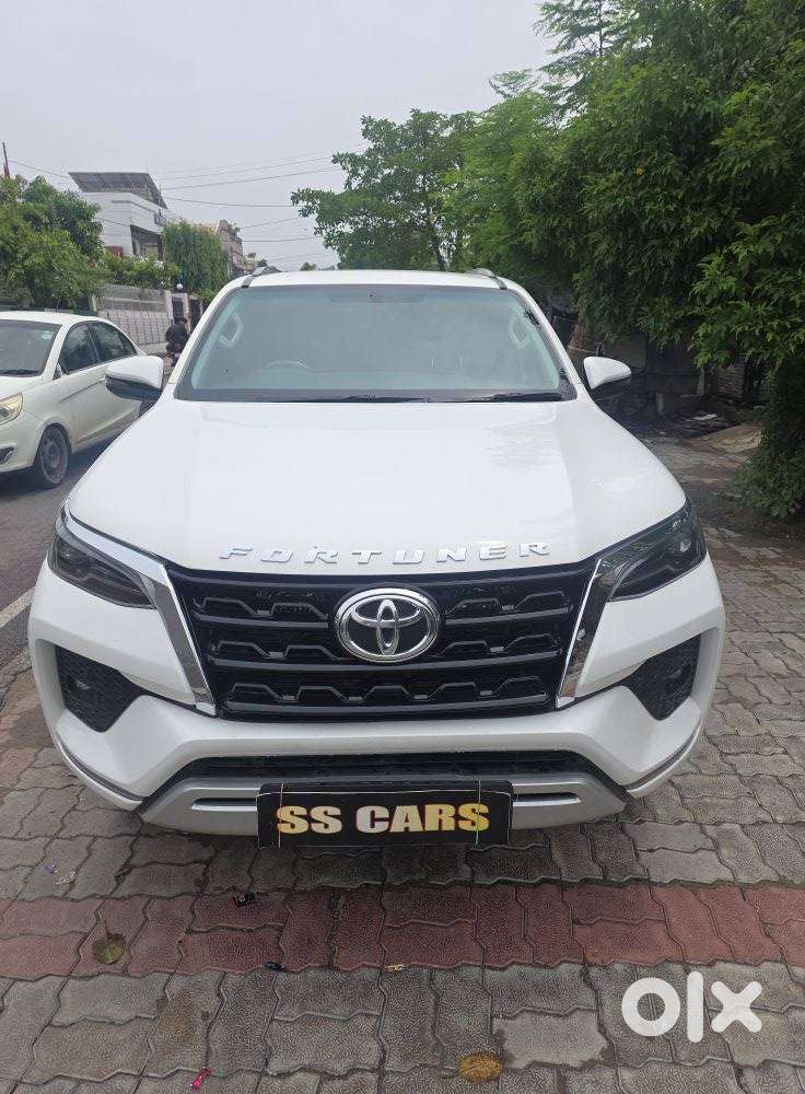 Toyota Fortuner 4x2 Mt 2.8 Diesel, 2025, Diesel