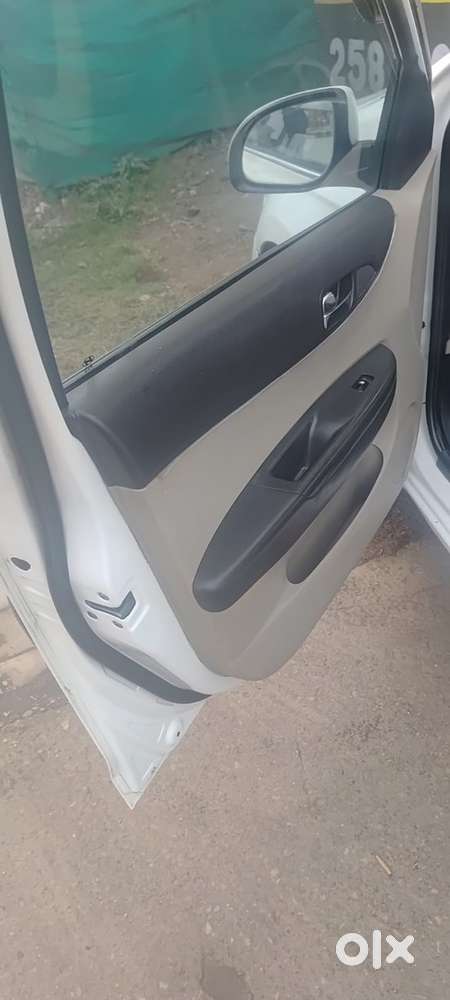 Hyundai I20 Diesel Manual 2014