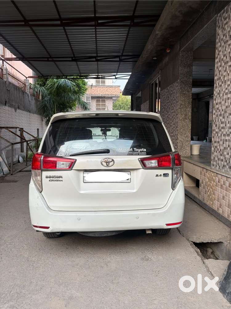 2016 Toyota Innova Crysta Zx 2.4 Diesel Manual | Single Owner