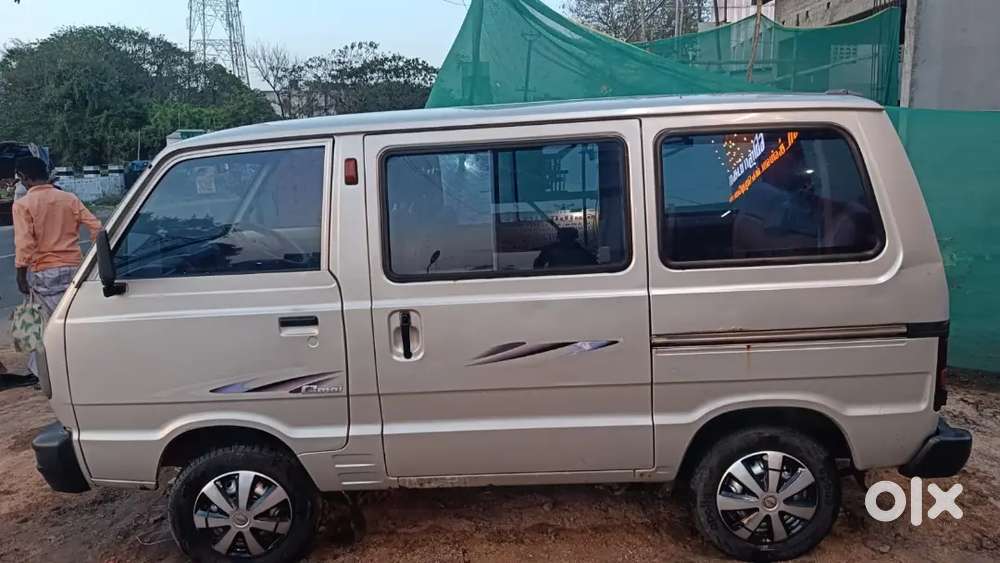 Maruti Suzuki Omni 2015 Petrol 84000 Km Driven Front100% Back Tyre 70%