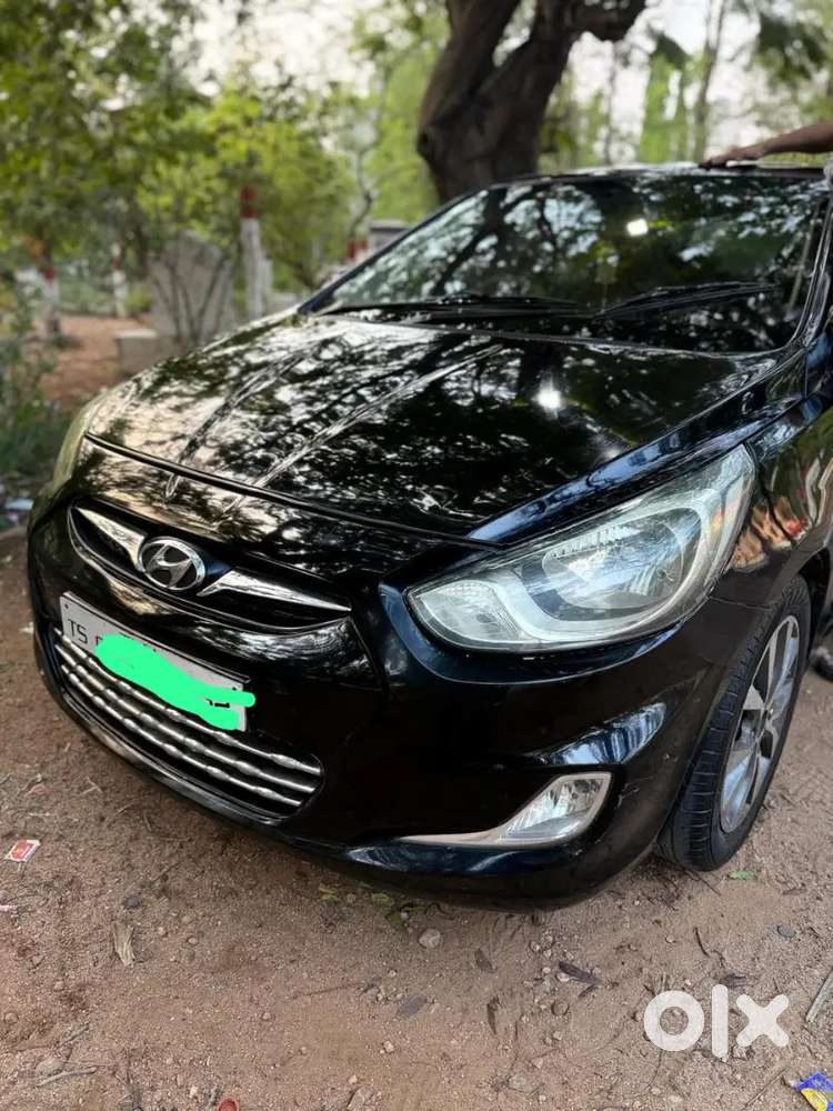 Hyundai Verna Fluidic 2015 Diesel 79600 Km Driven