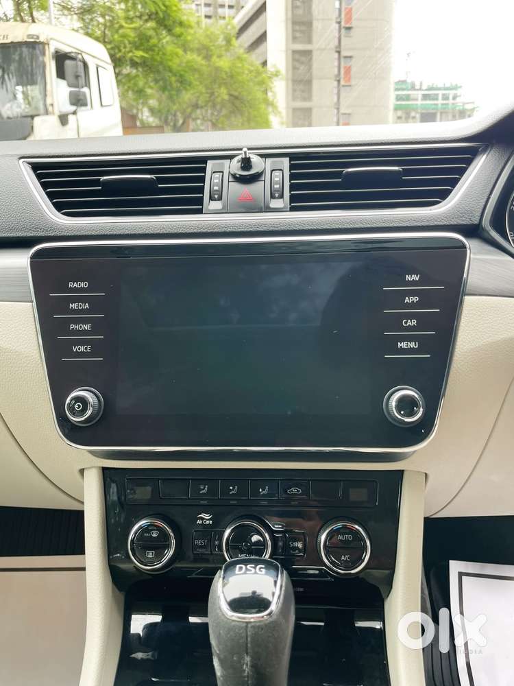 Skoda Superb Style 1.8, 2018, Petrol