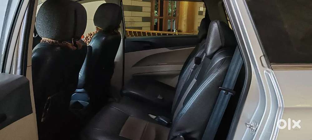 College Professor Used Mahindra Marazo