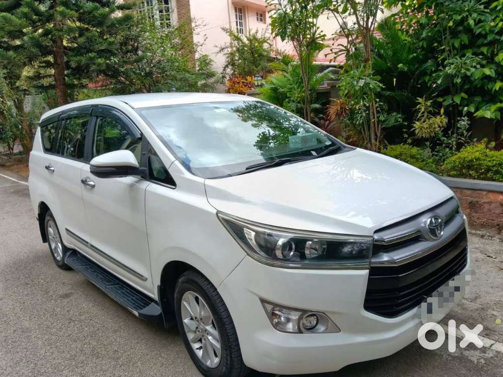Toyota Innova Crysta [2020-ongoing] 2.4 Vx 8 Str, 2020, Diesel