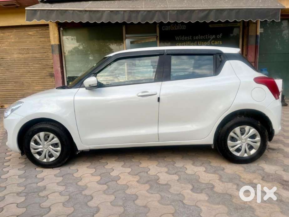 Maruti Suzuki Swift Vxi Ags, 2020, Petrol