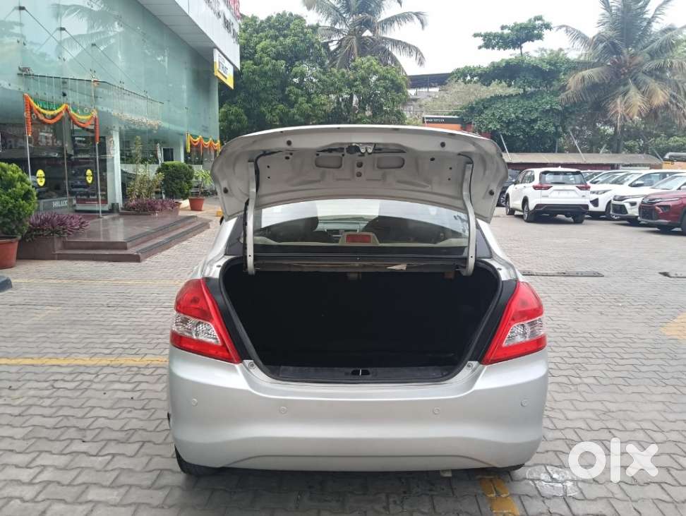Maruti Suzuki Swift Dzire Zxi + Mt, 2015, Petrol