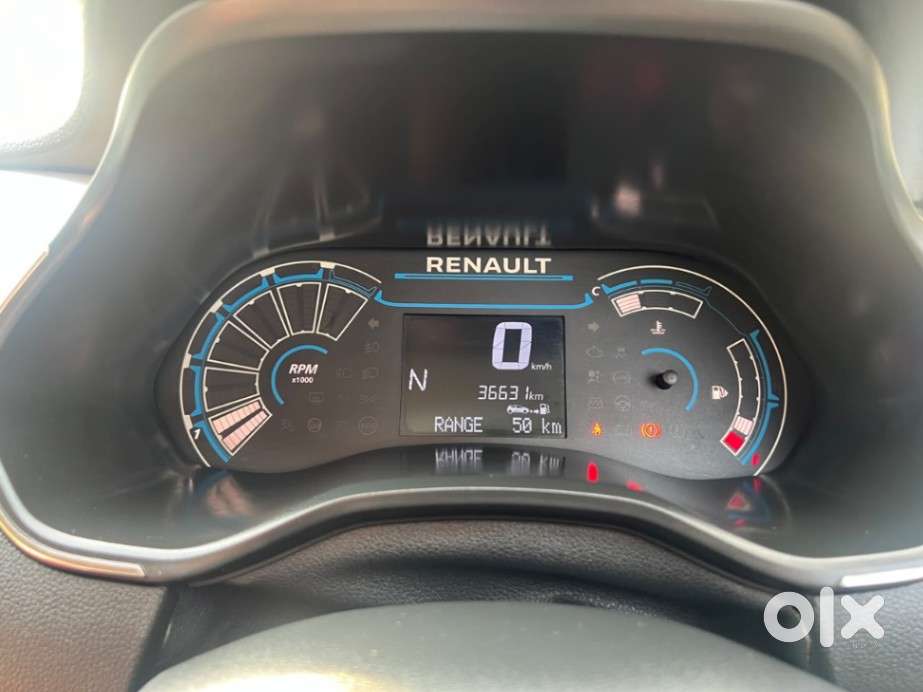 Renault Triber Rxz, 2020, Petrol