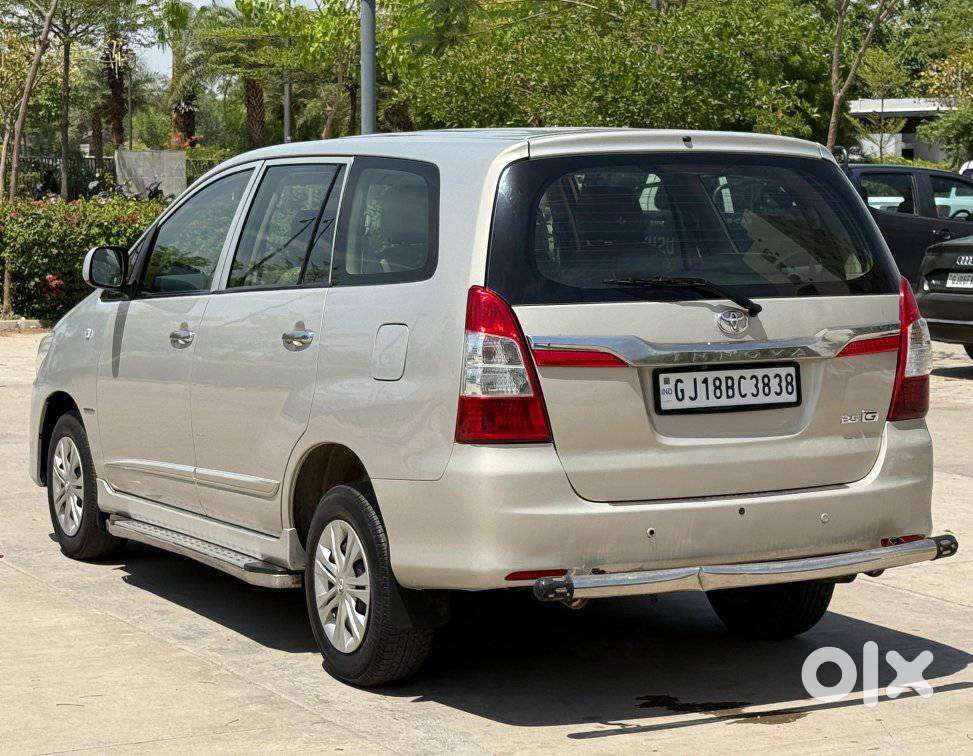 Toyota Innova 2.5 G (diesel) 7 Seater Bs Iv, 2013, Diesel