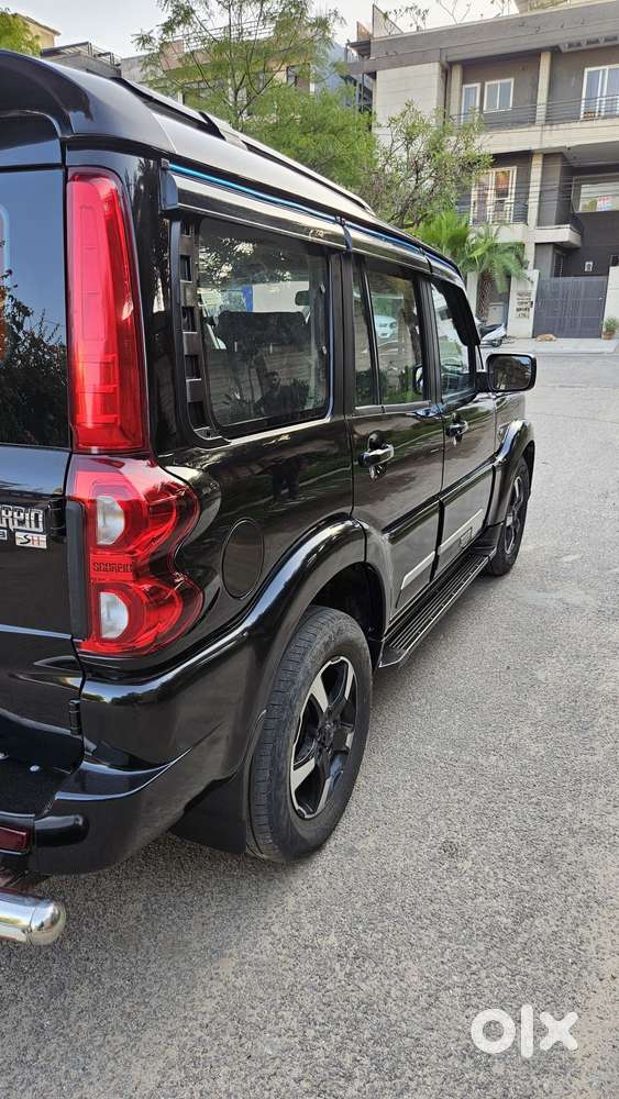 Mahindra Scorpio S11 Mt 7s, 2024, Diesel