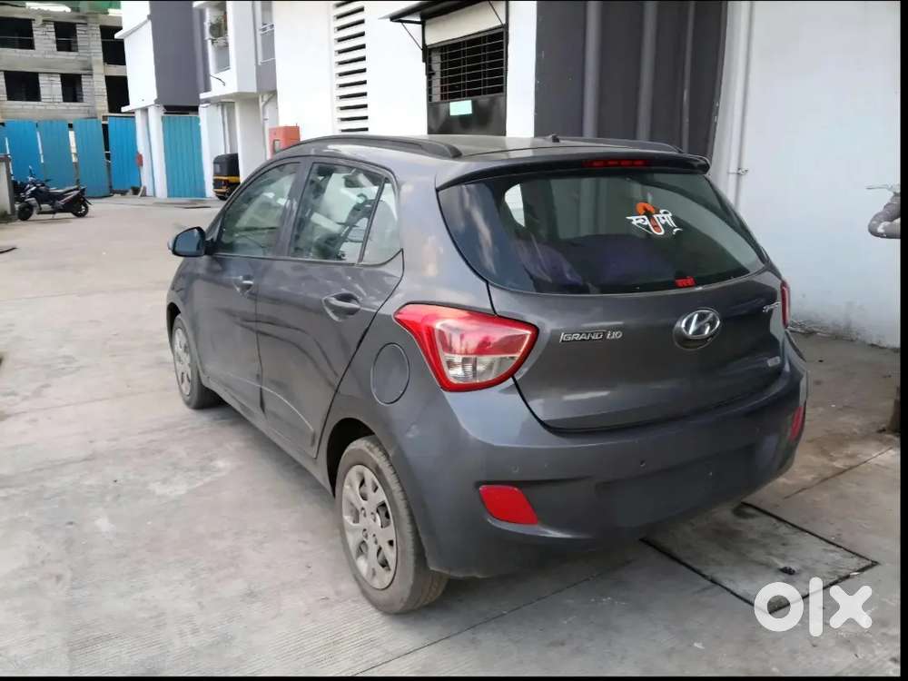 Hyundai I10 Sportz 2015