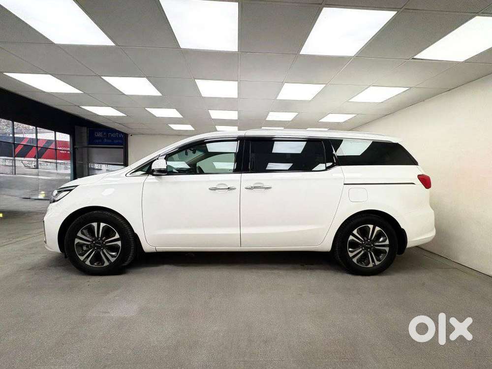 Kia Carnival Limousine Plus 7 Str, 2023, Diesel