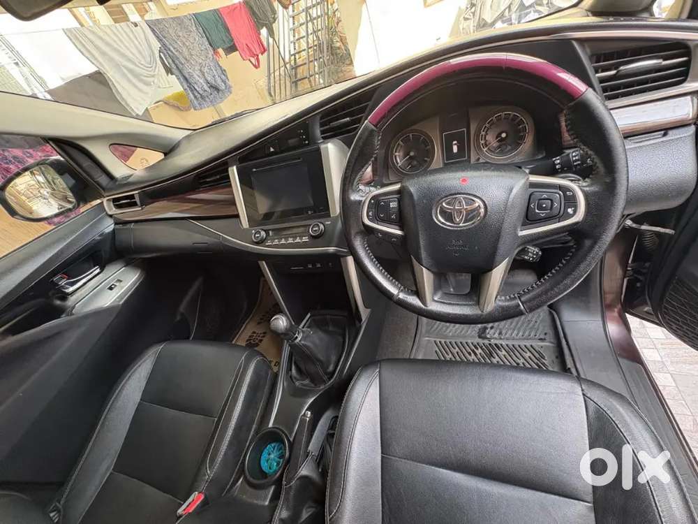 Toyota Innova Crysta 2019