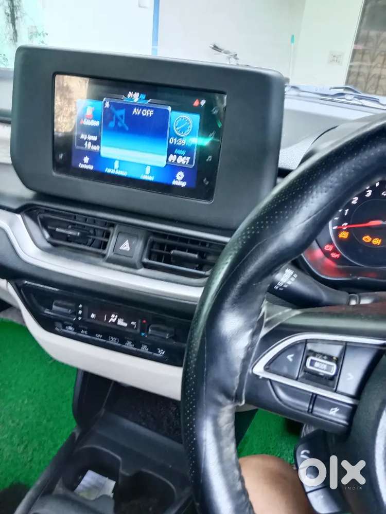 Maruti Suzuki Swift Vxi 2nd Owner 2025